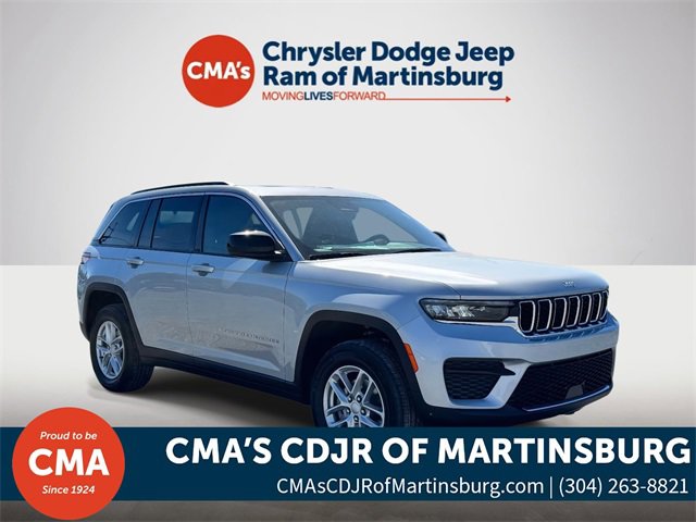 New 2025 Jeep Grand Cherokee Laredo w/ Luxury Tech Group I image 1