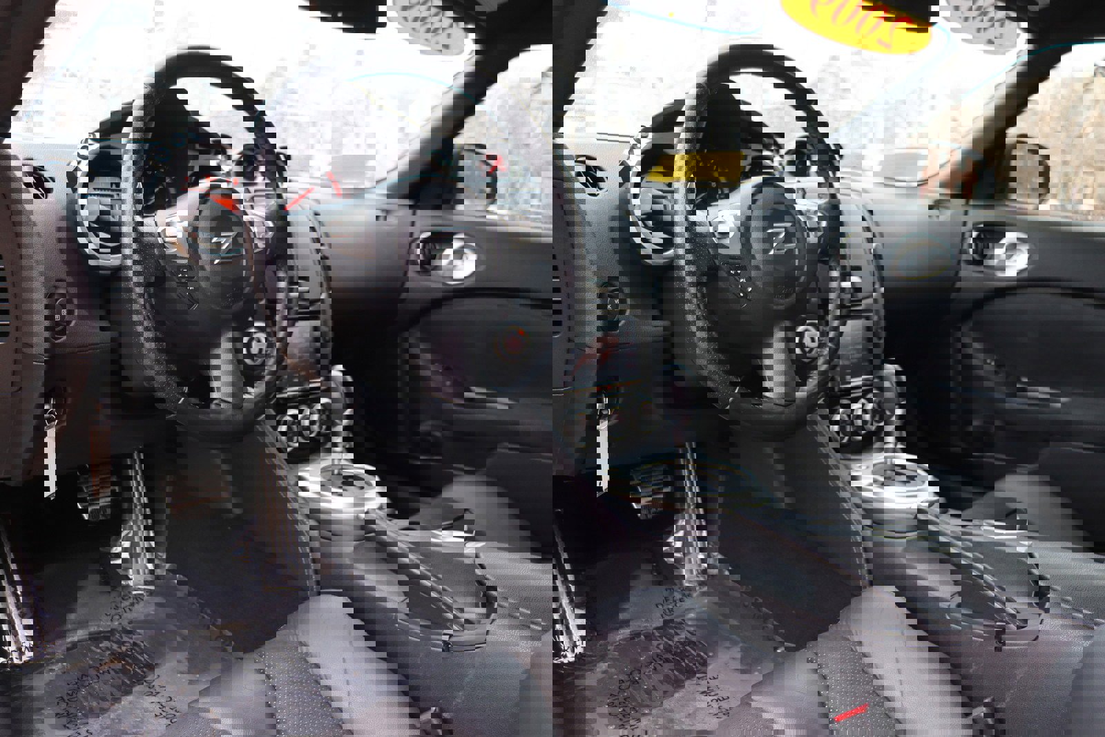 Used 2009 Nissan 370Z Touring w/ Sport Pkg image 10