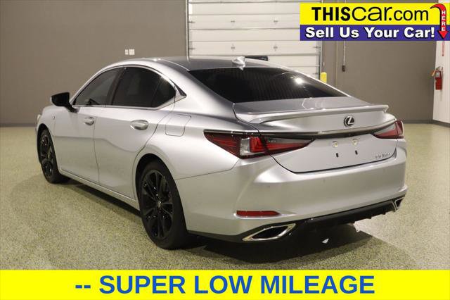 Used 2023 Lexus ES 350 F Sport w/ Accessory Package (Z2) image 5