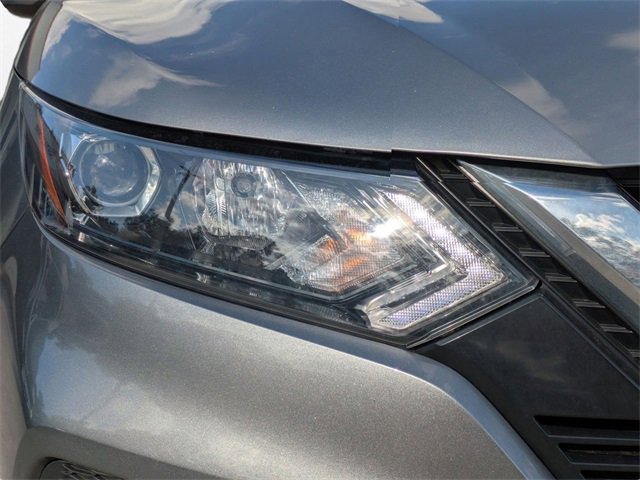 Used 2022 Nissan Rogue Sport S image 10