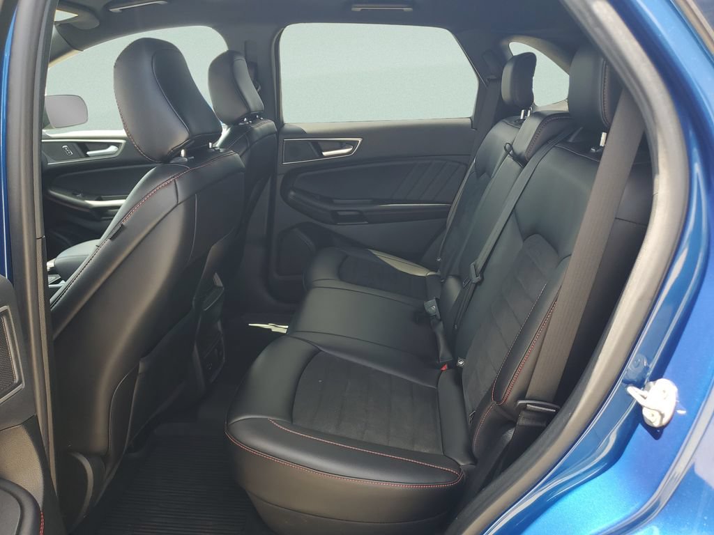 Used 2022 Ford Edge ST-Line AWD/4WD image 10