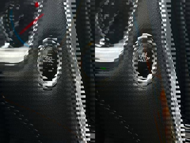 Used 2019 Chevrolet Traverse Premier w/ Driver Confidence II Package image 24