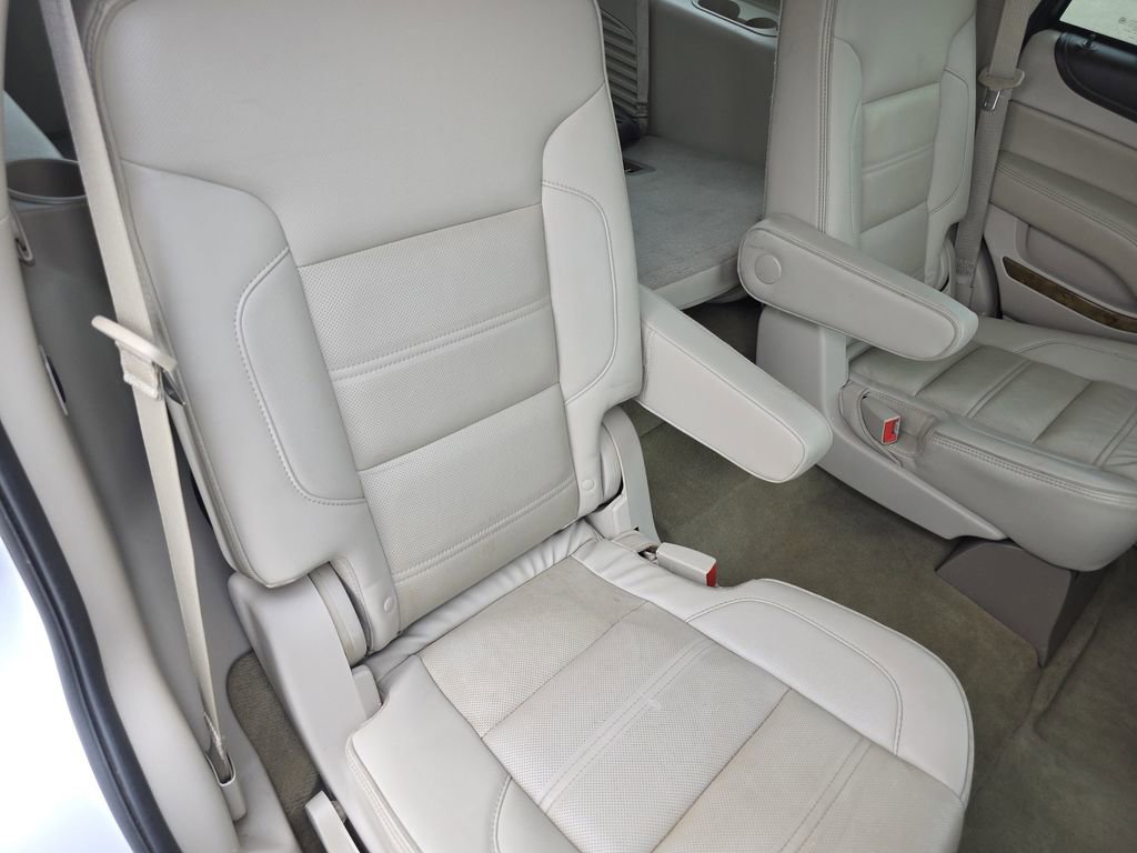 Used 2017 GMC Yukon Denali w/ Open Road Package AWD/4WD image 22