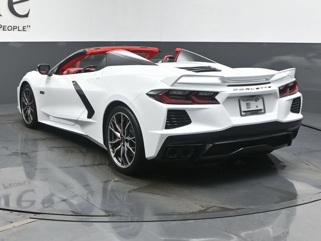Used 2023 Chevrolet Corvette Stingray Premium Conv w/ Z51 Performance Package RWD image 35