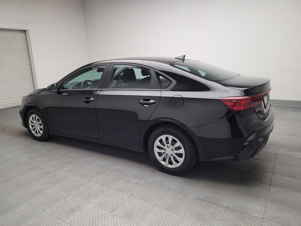 Used 2024 Kia Forte LX FWD image 3