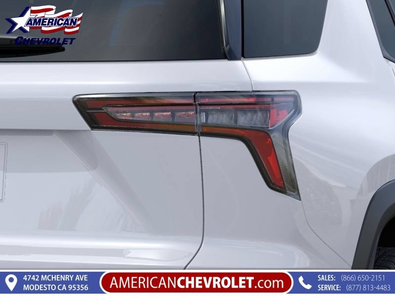 New 2026 Chevrolet Equinox LT w/ Safety and Technology Package FWD image 11