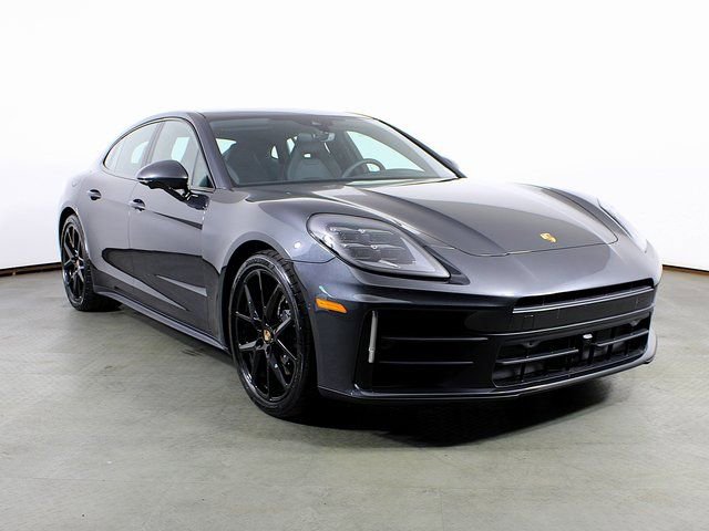 New 2025 Porsche Panamera 4 image 9