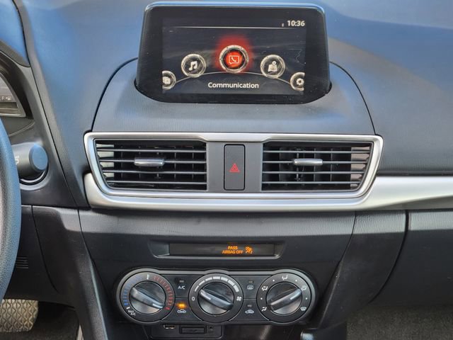 Used 2018 MAZDA MAZDA3 Sport image 19