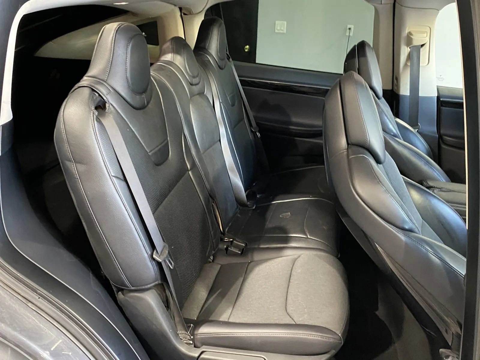 Used 2016 Tesla Model X 90D image 7