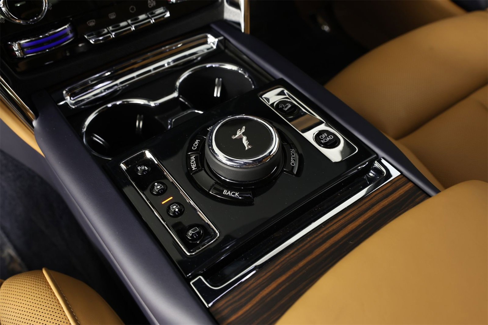 Certified 2024 Rolls-Royce Cullinan image 18