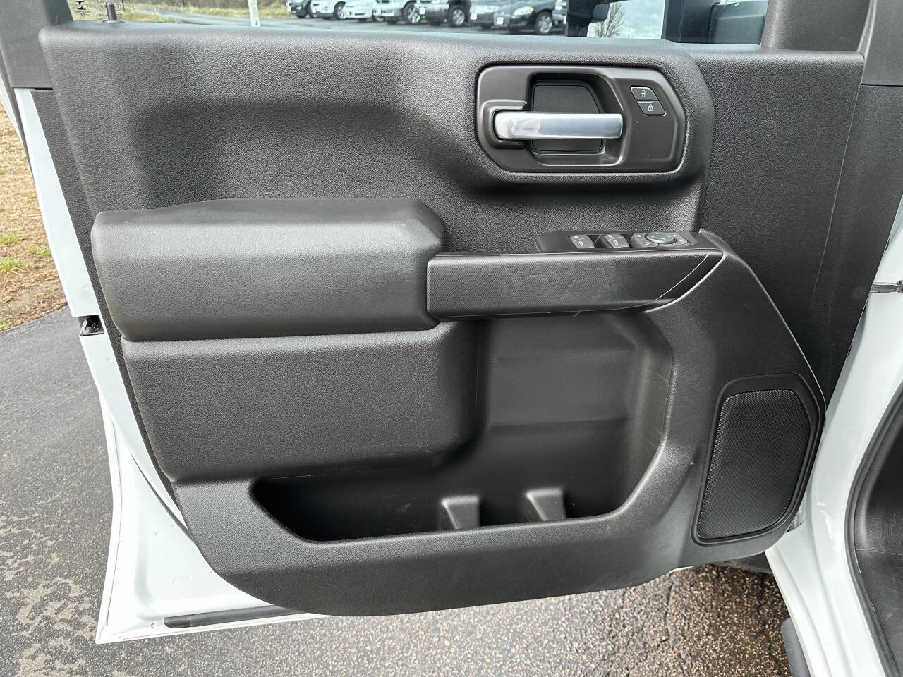 Used 2022 Chevrolet Silverado 2500 Custom w/ Custom Value Package image 17