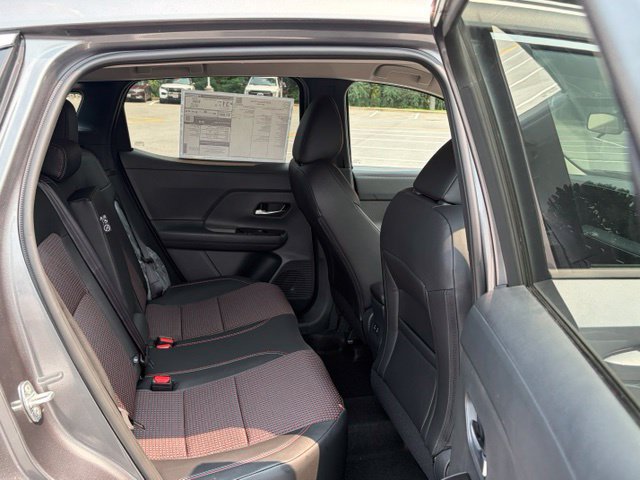 New 2026 Nissan Kicks SR FWD image 29