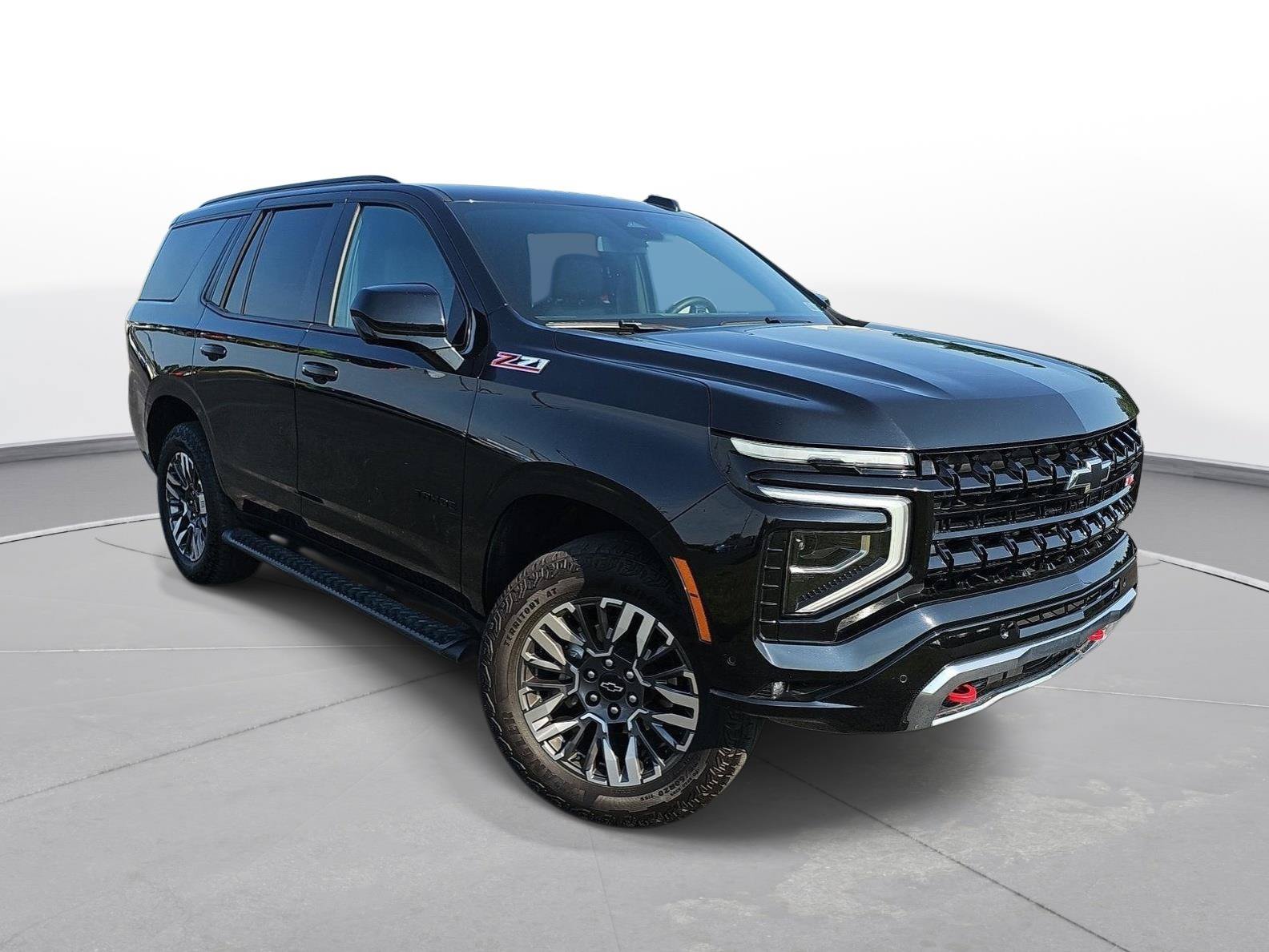 Used 2025 Chevrolet Tahoe Z71 AWD/4WD image 4