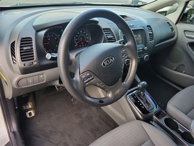 Used 2018 Kia Forte LX w/ LX Popular Package image 15