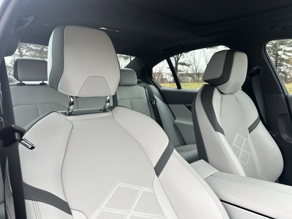 Certified 2024 BMW i5 M60 w/ Premium Package image 29