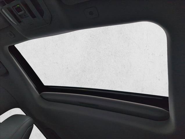 Used 2023 Toyota Highlander Bronze Edition image 17