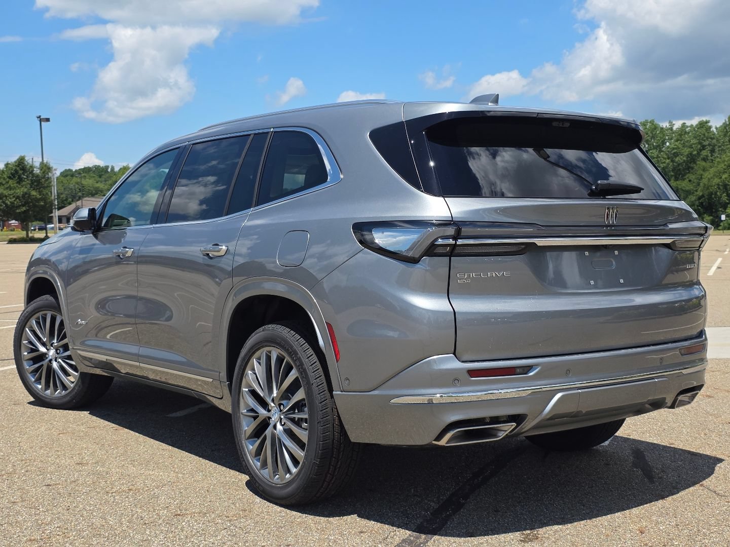 New 2026 Buick Enclave Avenir w/ Super Cruise Package AWD/4WD image 16