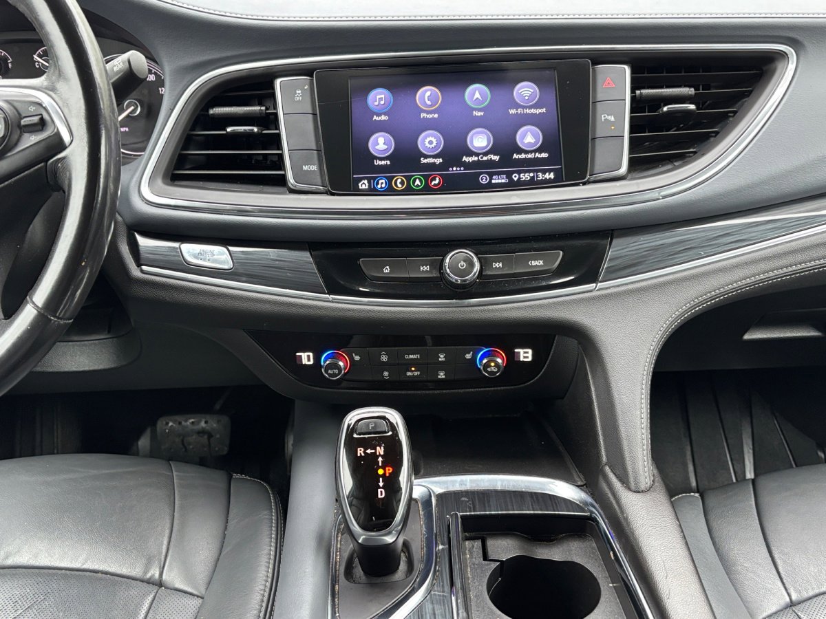 Used 2020 Buick Enclave Essence w/ Sound and Sites Package image 1