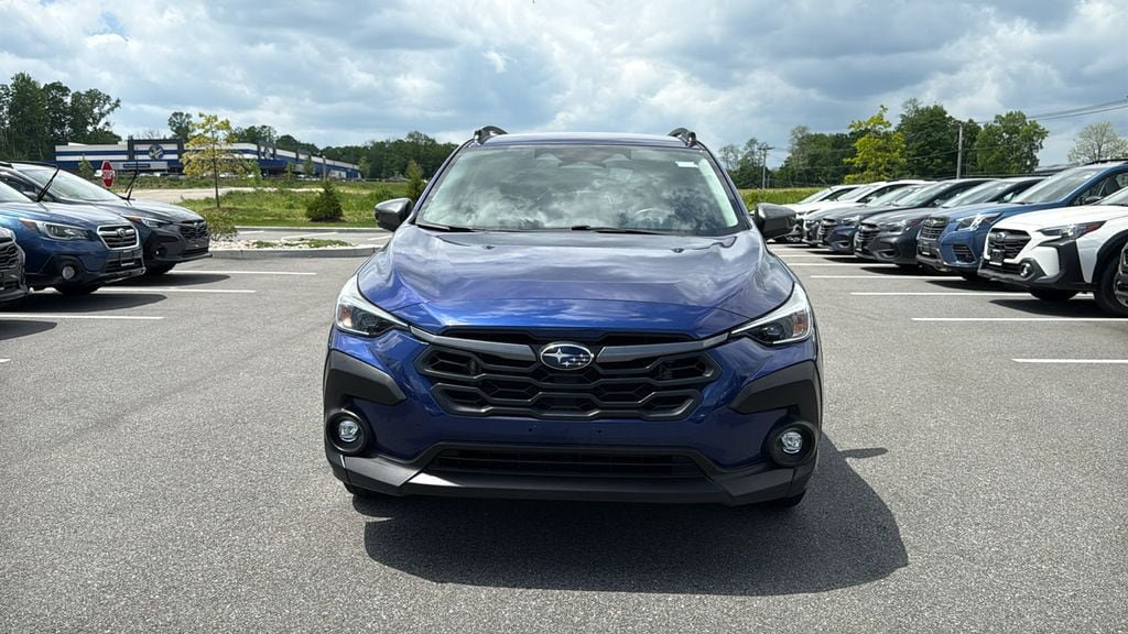 Used 2024 Subaru Crosstrek 2.0i Premium AWD/4WD image 2