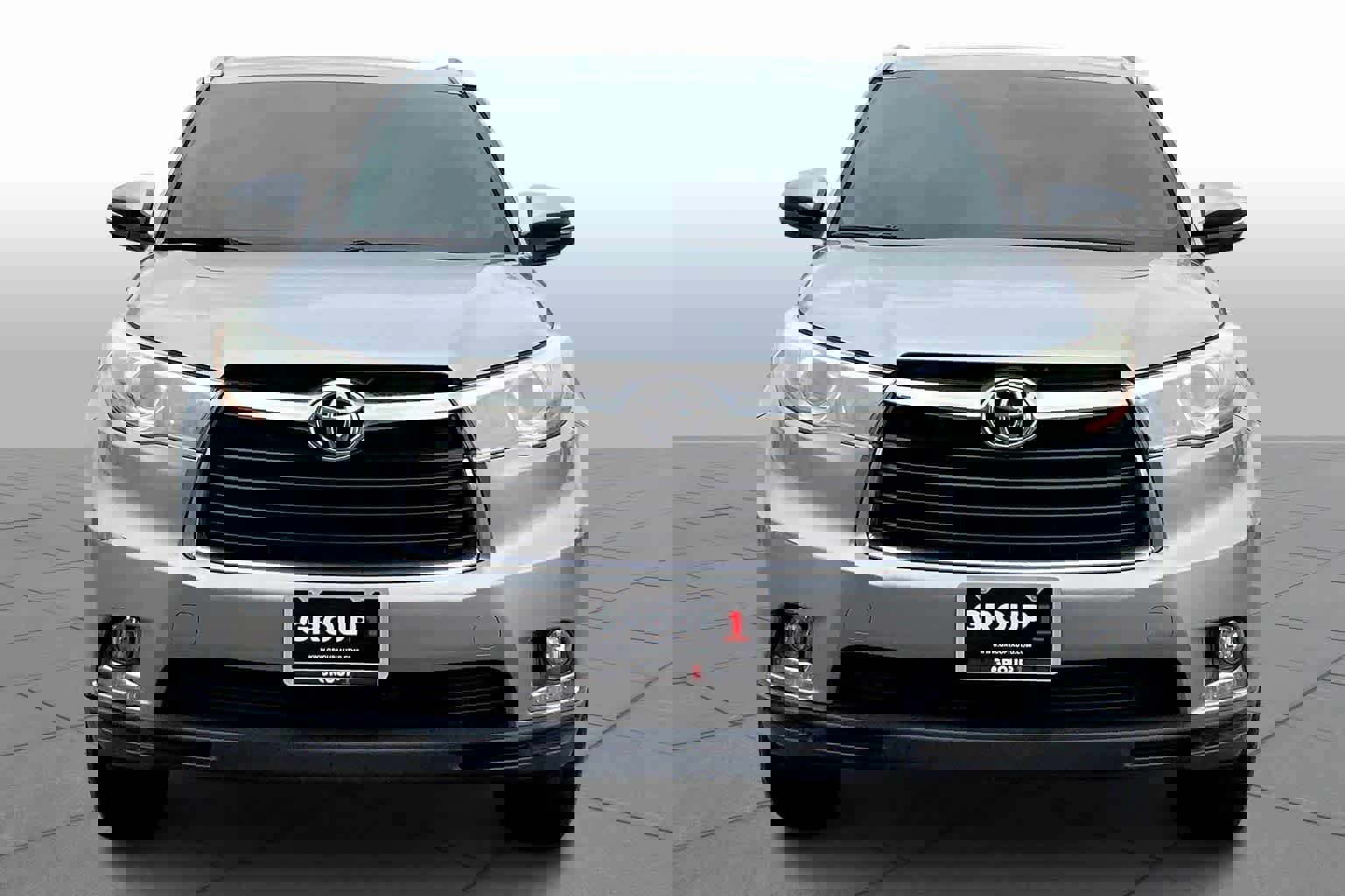 Used 2014 Toyota Highlander Limited AWD/4WD image 3