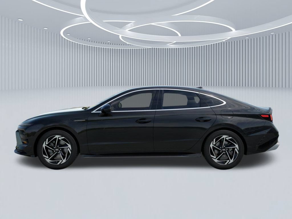 New 2026 Hyundai Sonata SEL FWD image 3