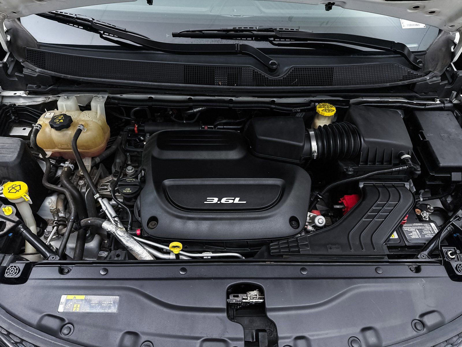 Used 2018 Chrysler Pacifica Touring Plus w/ S Appearance Package image 3