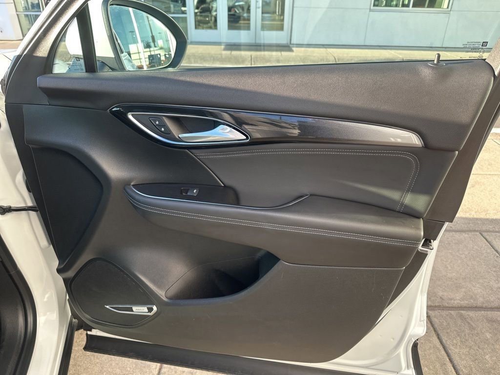 Used 2024 Buick Envision Preferred image 13