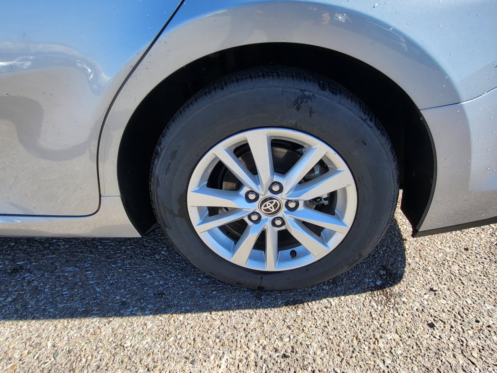 Used 2025 Toyota Camry LE image 24