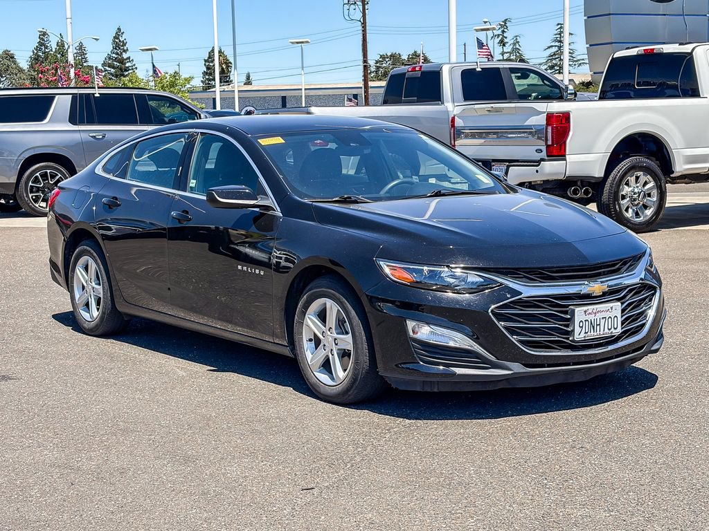 Used 2022 Chevrolet Malibu LS FWD image 5