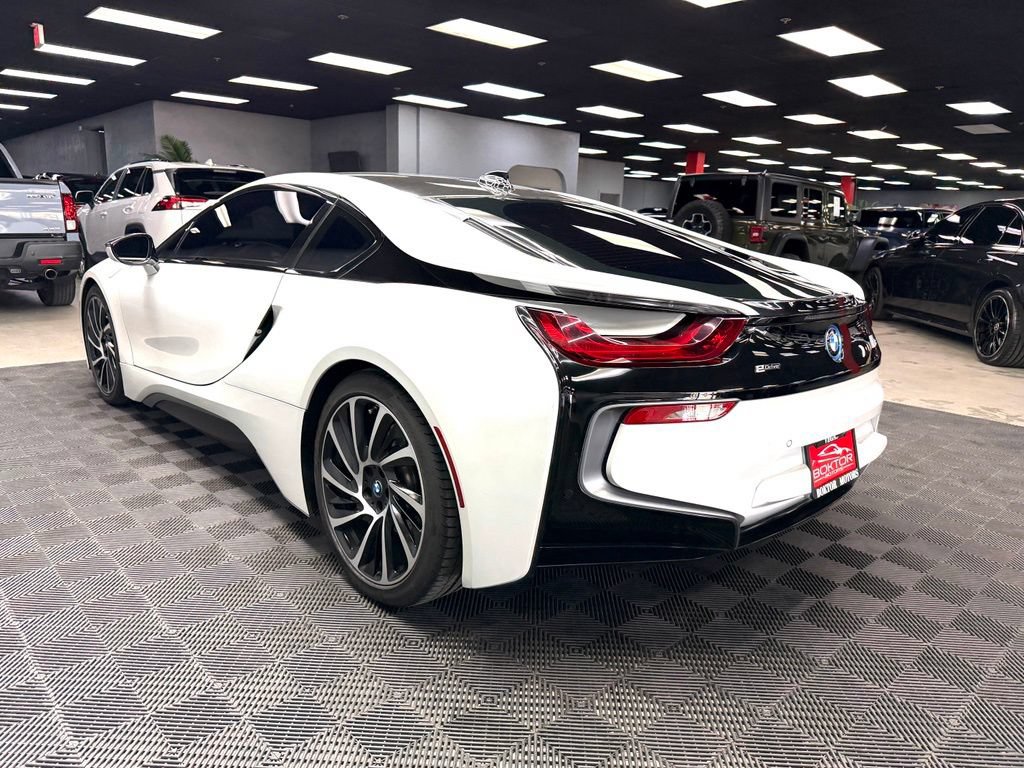 Used 2015 BMW i8 AWD/4WD image 11