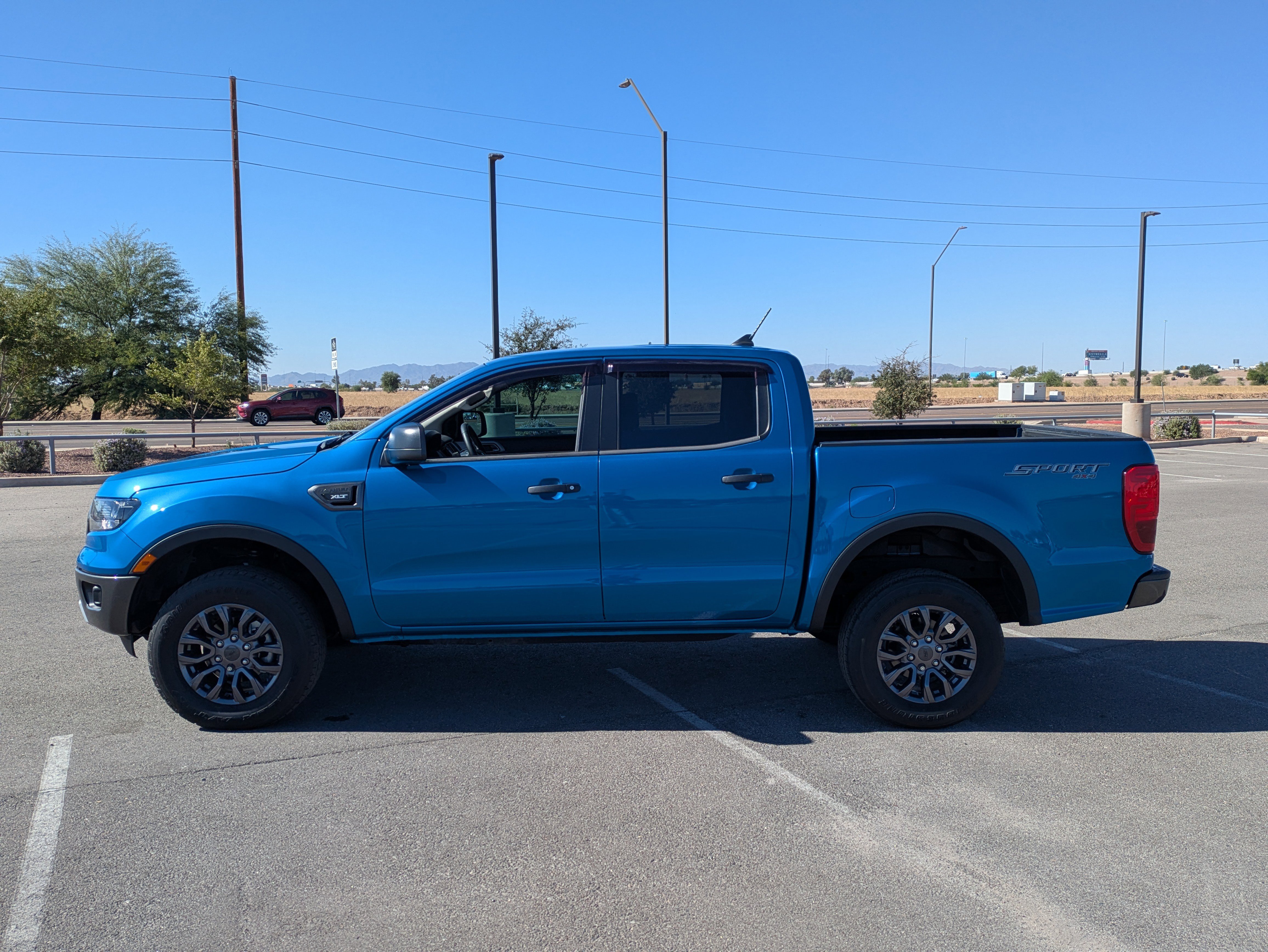 Used 2021 Ford Ranger XLT w/ Equipment Group 301A Mid image 2