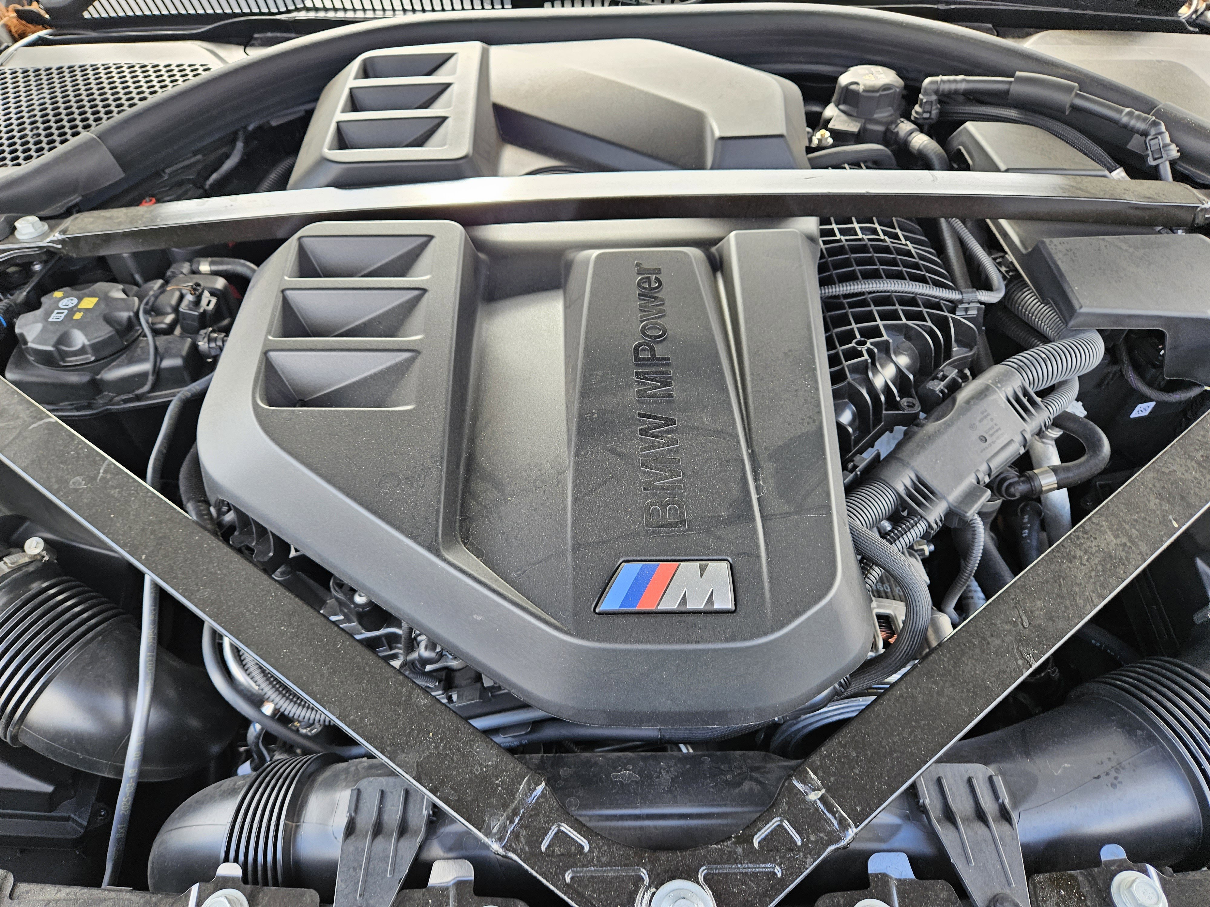 Used 2025 BMW M2 w/ Lighting Package image 33