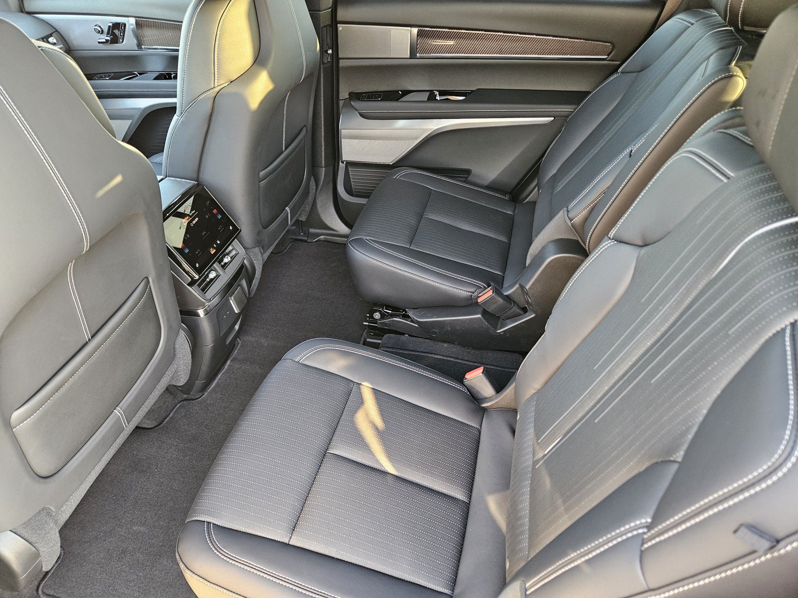 New 2027 Cadillac Vistiq Sport AWD/4WD image 20