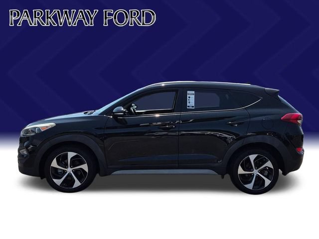 Used 2018 Hyundai Tucson Sport FWD image 2