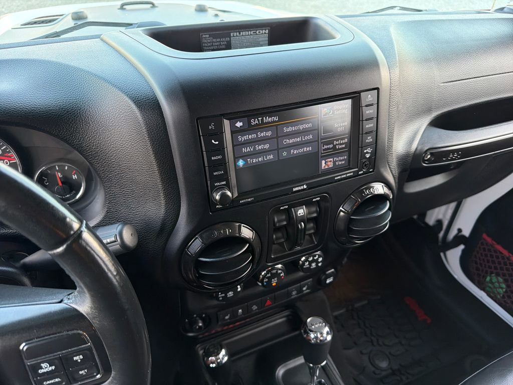 Used 2018 Jeep Wrangler Unlimited Rubicon image 21