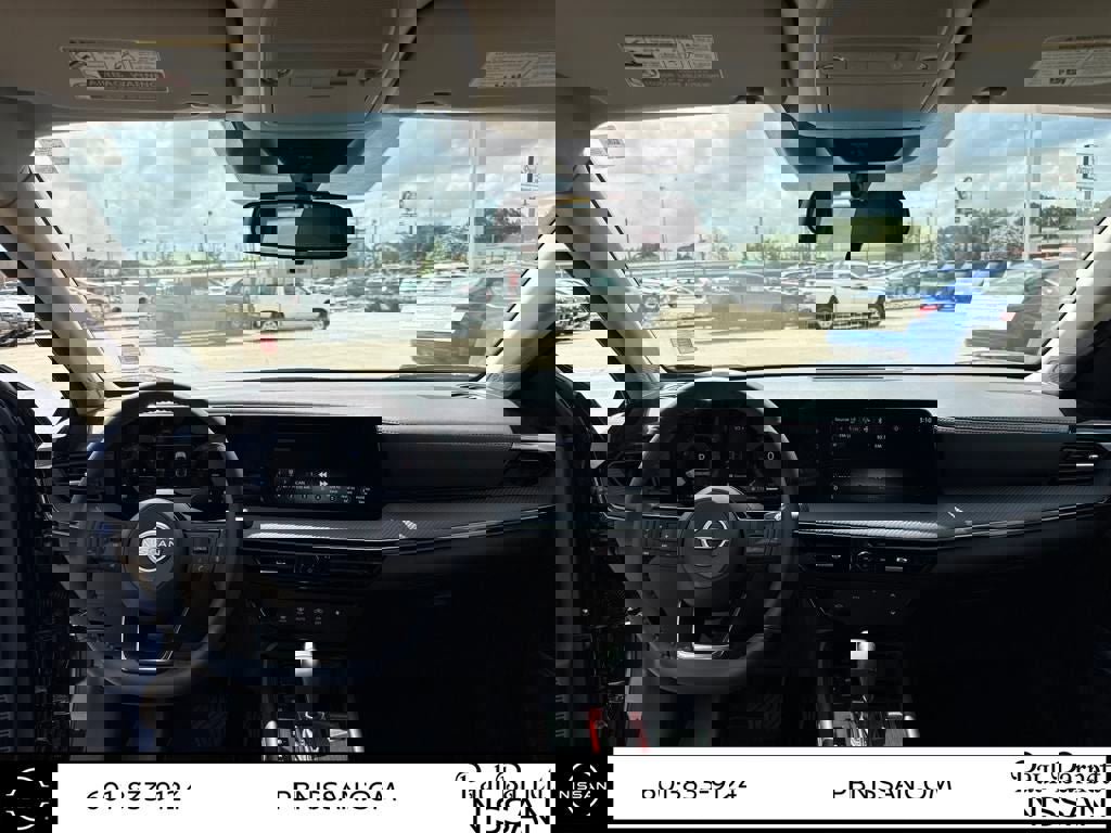 New 2025 Nissan Kicks SR image 28