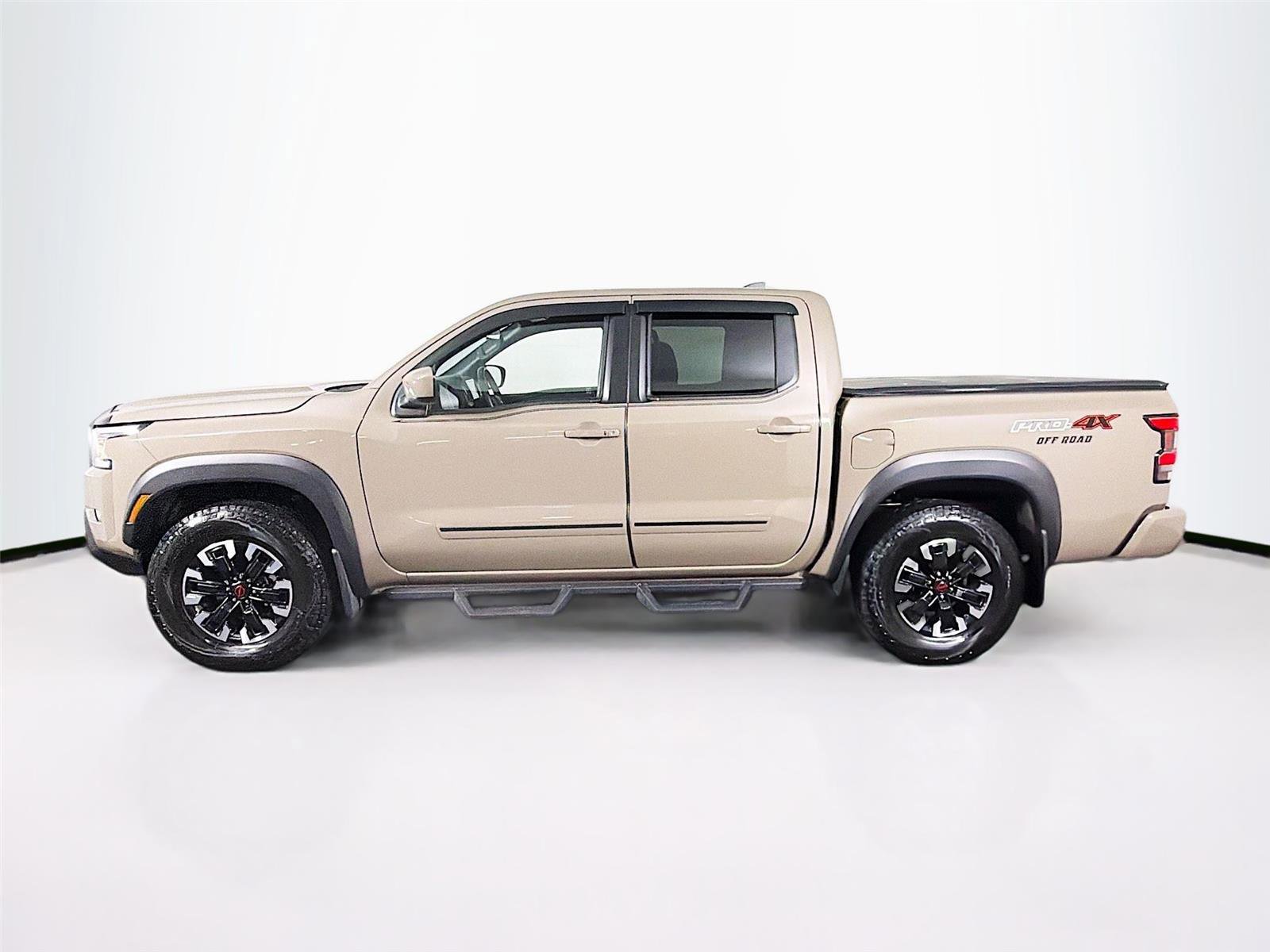 Used 2024 Nissan Frontier PRO-4X w/ Off-Road Protection Package AWD/4WD image 4