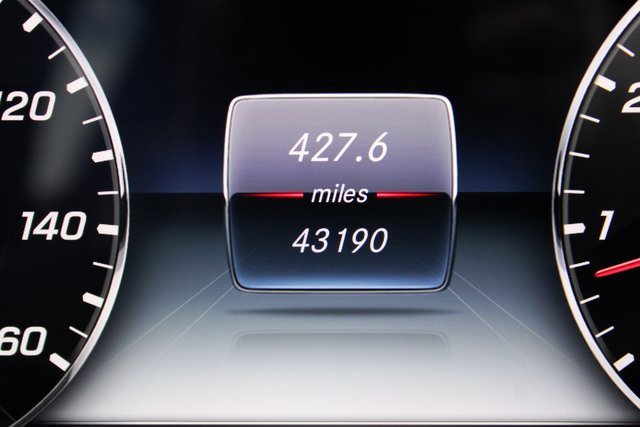 Used 2019 Mercedes-Benz S 560 Sedan image 8