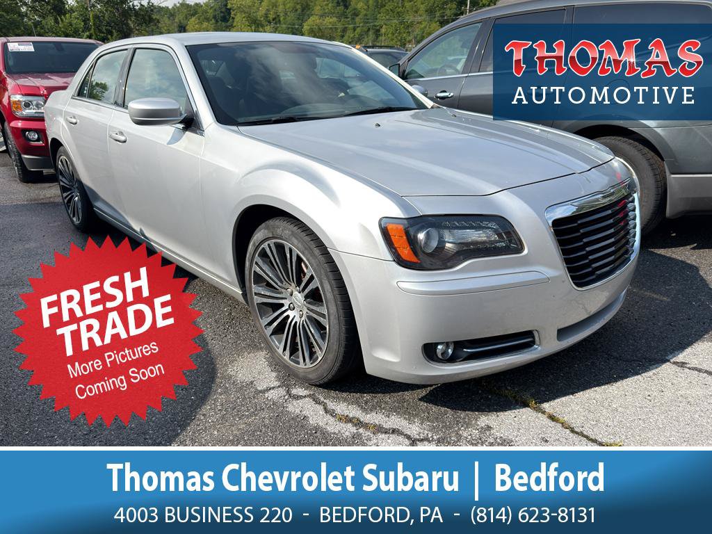 Used 2012 Chrysler 300 S RWD image 1