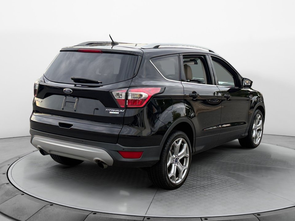 Used 2017 Ford Escape Titanium FWD image 7