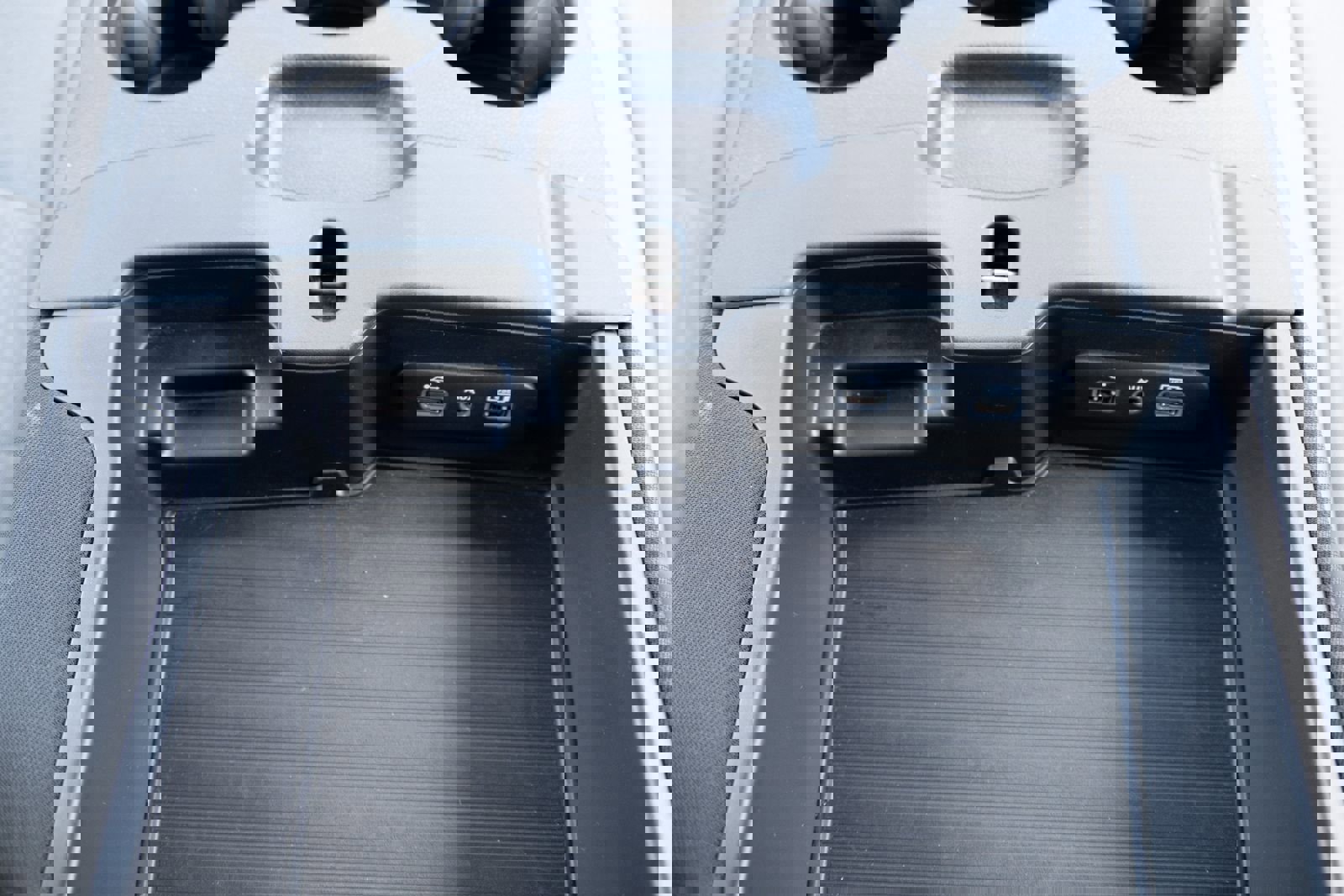 Used 2023 RAM 1500 Classic SLT w/ Protection Group image 10