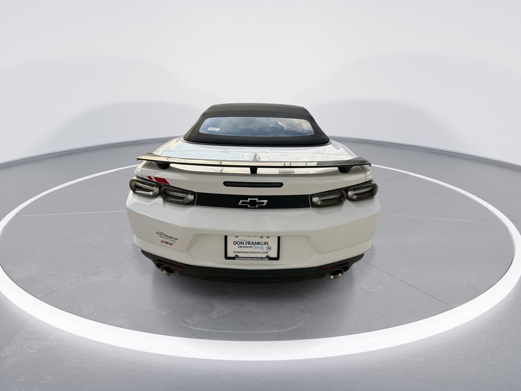 Used 2022 Chevrolet Camaro LT w/ Redline Edition RWD image 7