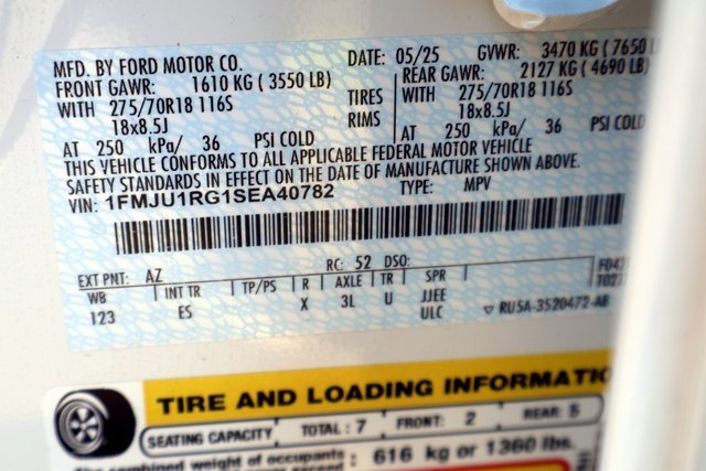 Used 2025 Ford Expedition Tremor image 41