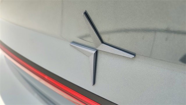 Used 2022 Polestar Polestar 2 image 16