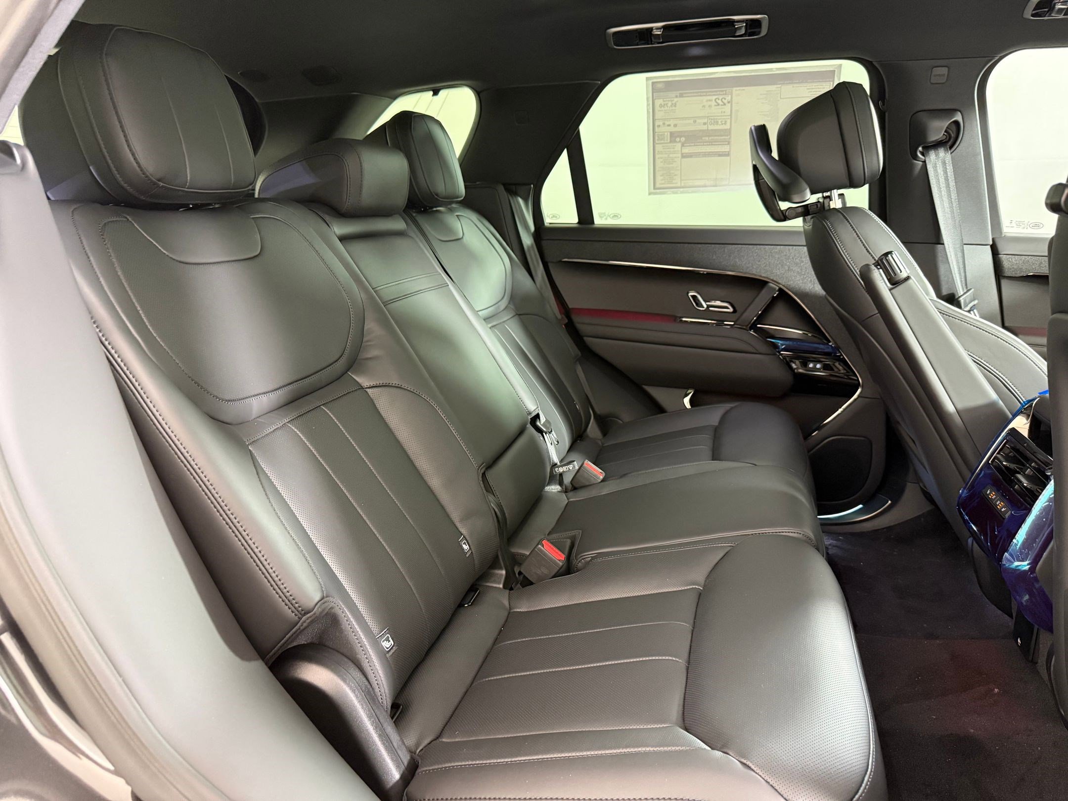 New 2026 Land Rover Range Rover Sport Dynamic SE AWD/4WD image 28