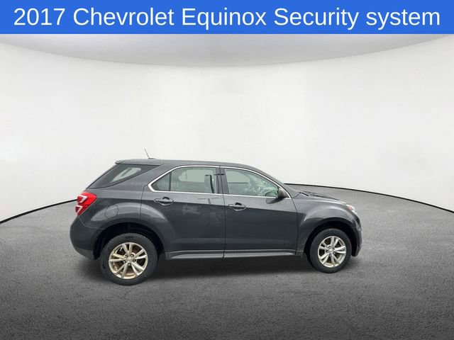 Used 2017 Chevrolet Equinox LS image 24