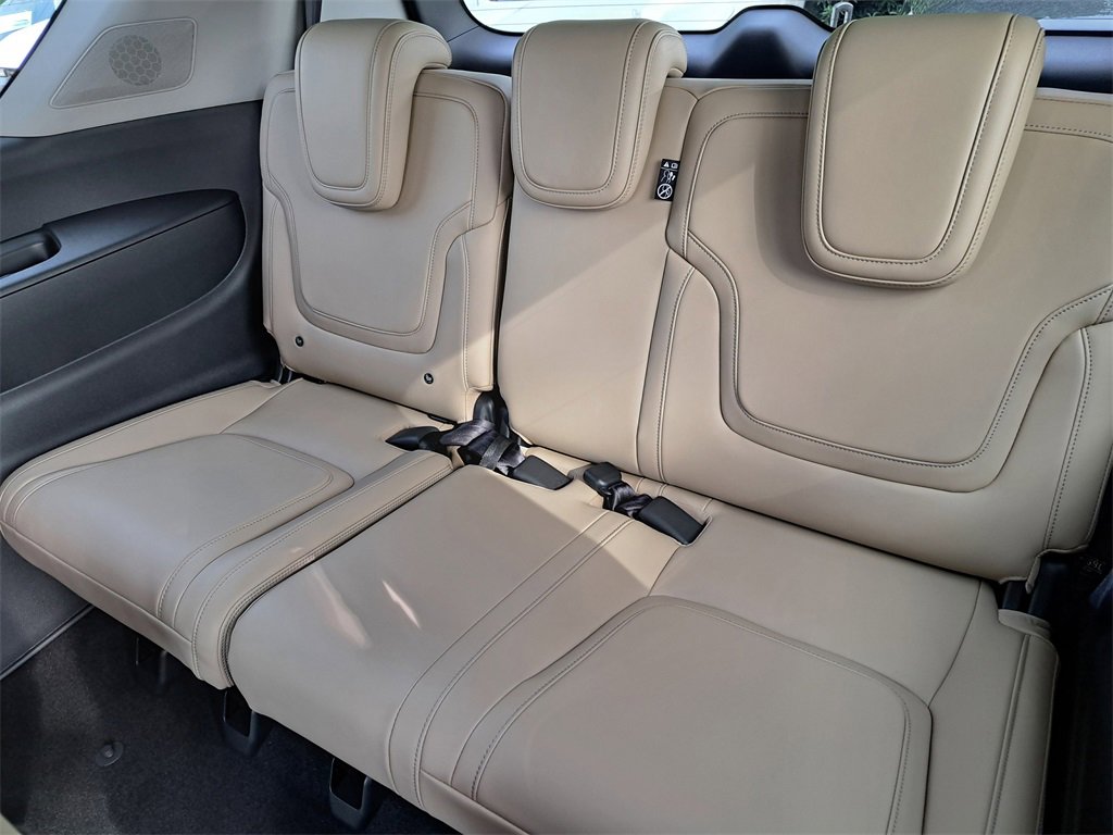 New 2026 INFINITI QX80 Pure w/ Cargo Package image 15