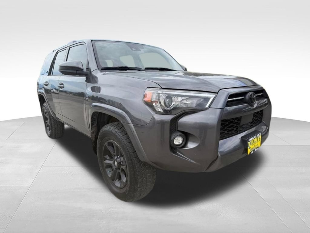 Used 2021 Toyota 4Runner SR5 AWD/4WD image 7