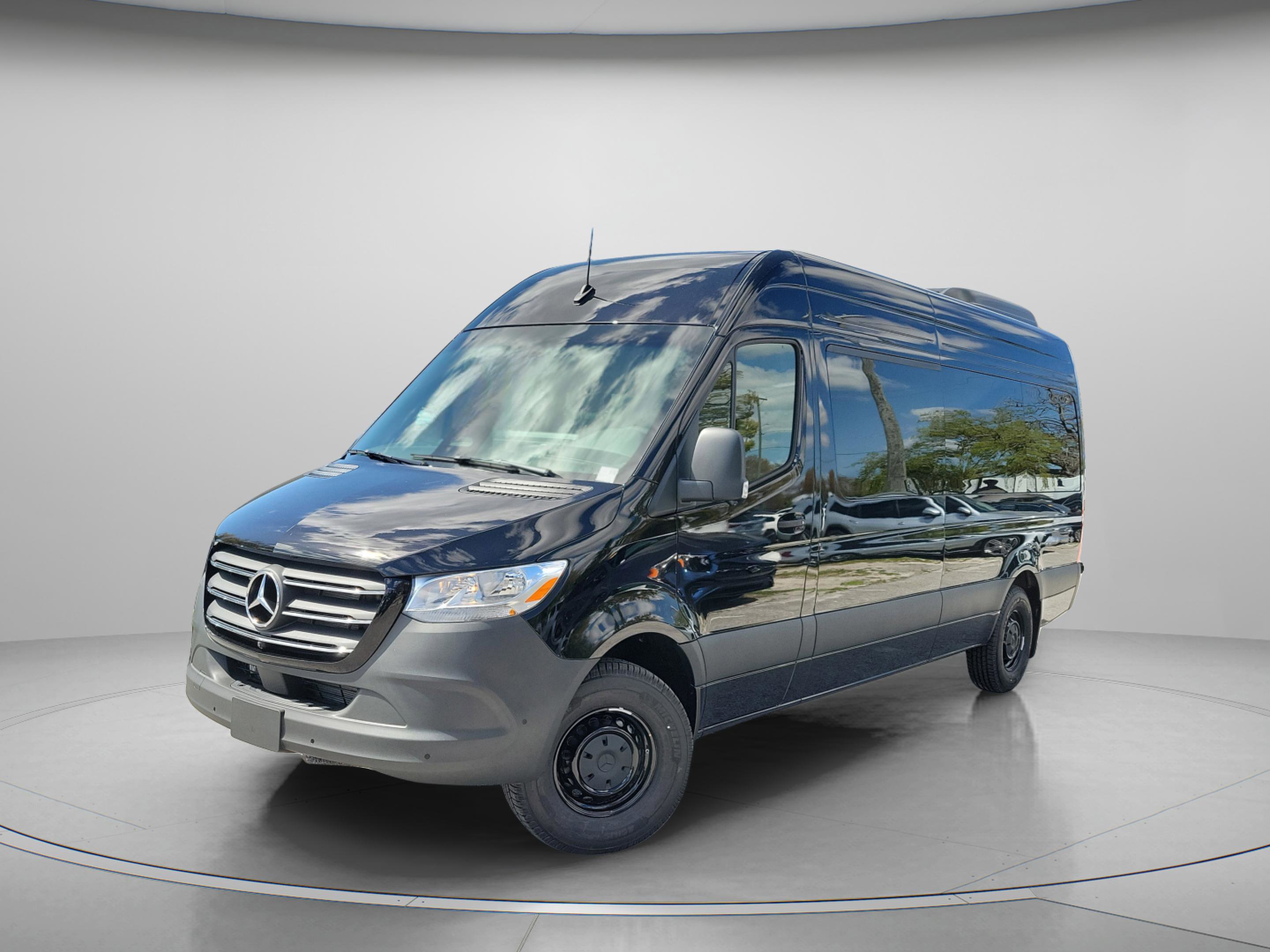 New 2026 Mercedes-Benz Sprinter 2500 image 2