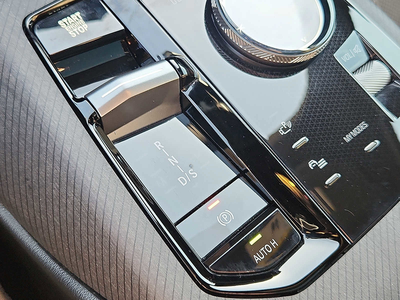 Used 2026 BMW X3 xDrive30 w/ Convenience Package image 14